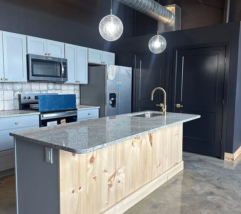 21 W Broadway #307