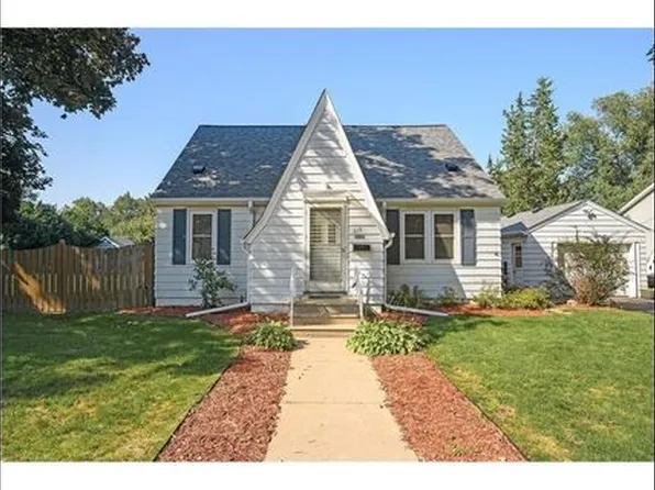319 Annapolis St E, Saint Paul, MN 55118
