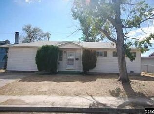 1537 Oxford Ave, Sparks, NV 89431
