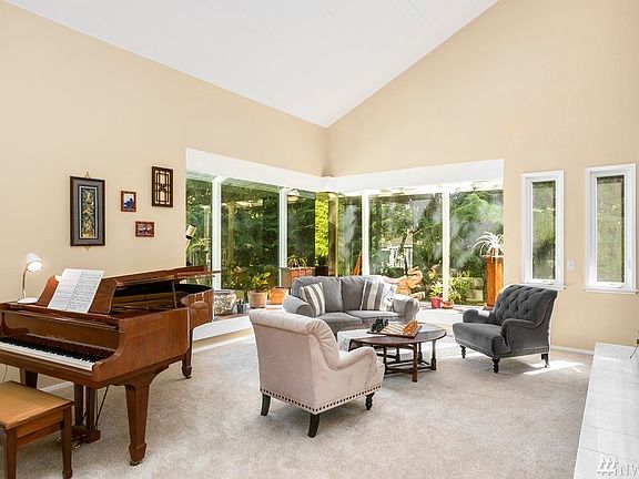 3rd image of 4335 Fernbrook Dr