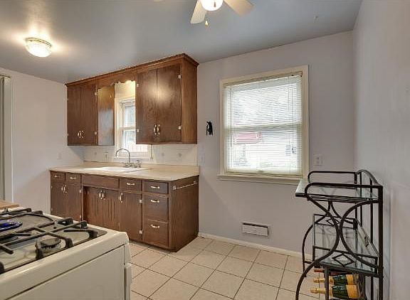 5th image of 5616 27th Ave S