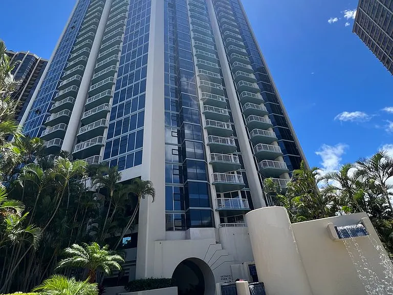 1212 Nuuanu Ave #1406 — Photo 12
