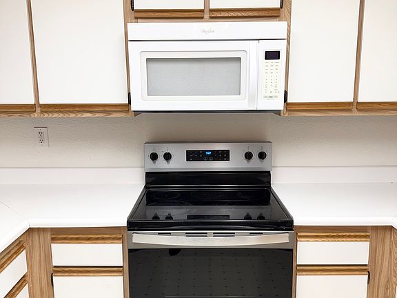 4th image of 2800 Keller Dr APT 158