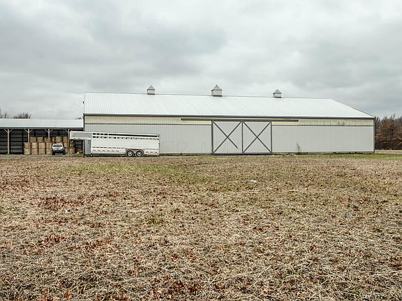 4th image of 4226 County Road 28
