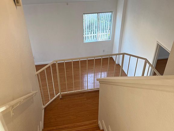 3rd image of 12426 Corkwood Ln