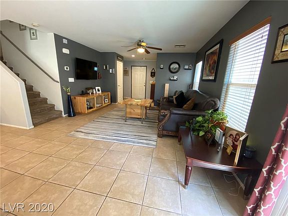3rd image of 570 Brinkburn Point Ave