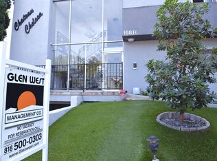 10816 Camarillo St #11, North Hollywood, CA 91602