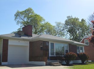 1114 Forrest View Dr, Louisville, KY 40219