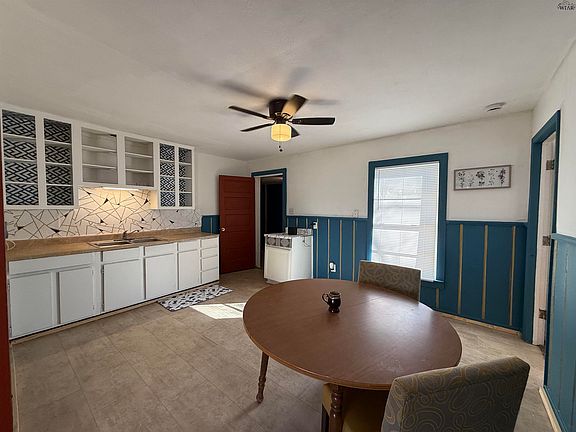 4th image of 2715 Pennsylvania Rd