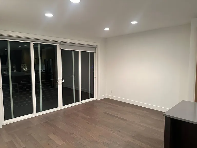 4549 N Williams Ave #A — Photo 2