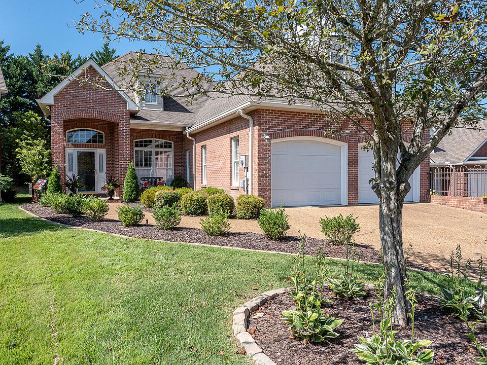 1st image of 219 Savannah Park Dr