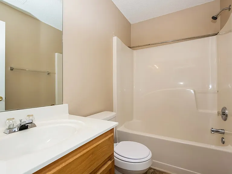 6629 Rustic View Ct — Photo 16