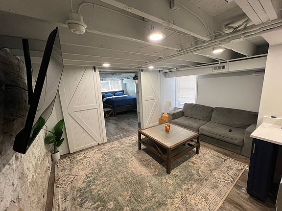 2nd image of 2029 Withnell Ave