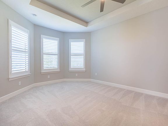 5th image of 11137 Callisia Dr