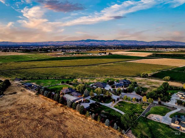 4545 S Rock Ranch Ln, Meridian, ID 83642