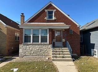 2922 N Natchez Ave, Chicago, IL 60634