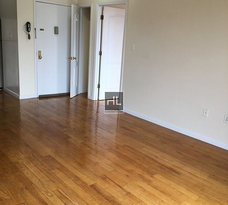 2nd image of 259 15th St APT 401