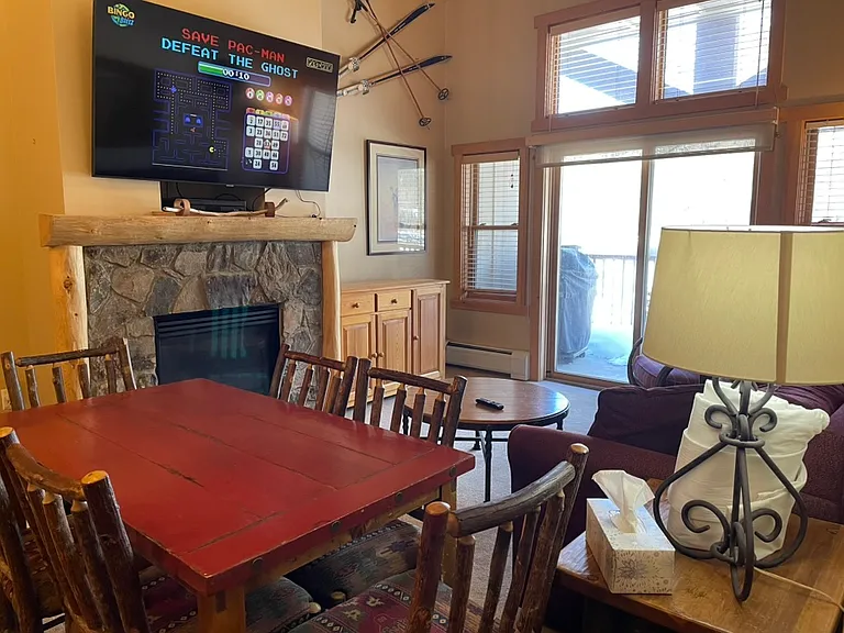 105 Wheeler Cir #409 — Photo 4