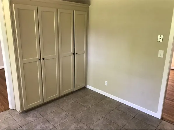 3805 Asbury Pl, Birmingham, AL 35243