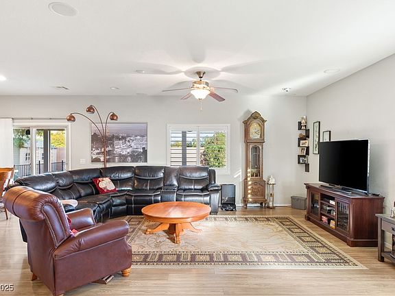 3rd image of 2720 Mickey Mantle Ct