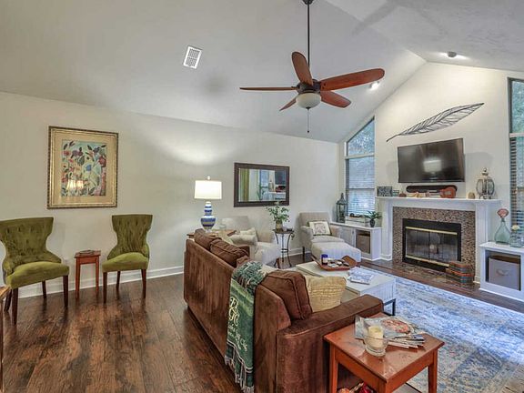 5th image of 10012 Leafwood Dr