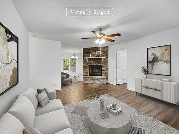 2nd image of 957 Merritt Lewis Ln