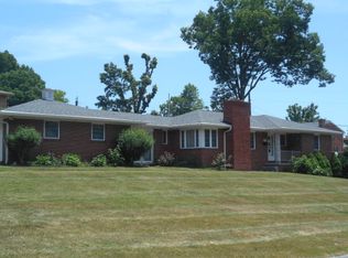 912 Hale Avenue Ext, Princeton, WV 24740