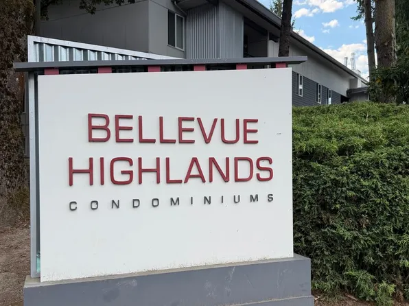 14580 NE 31st St, Bellevue, WA