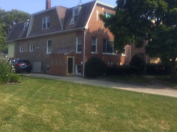 2nd image of 2435 N Sayre Ave