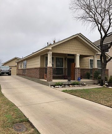 3rd image of 9215 Hilltop Crossing Dr