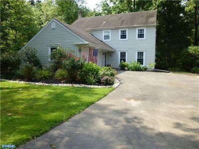 581 Colonial Dr, Horsham, PA, 19044