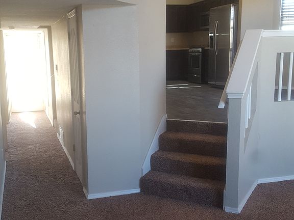 3rd image of 12528 Twin Leaf Dr