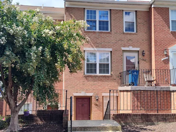 1816 Bronzegate Blvd, Silver Spring, MD 20904