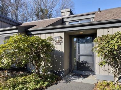 1039 Heritage Village #B, Southbury, CT, 06488