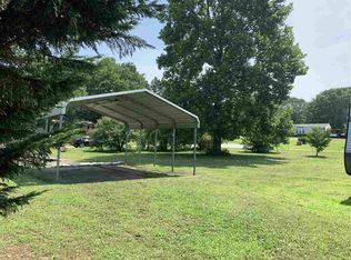 142 Douglas Ln, Duncan, SC 29334