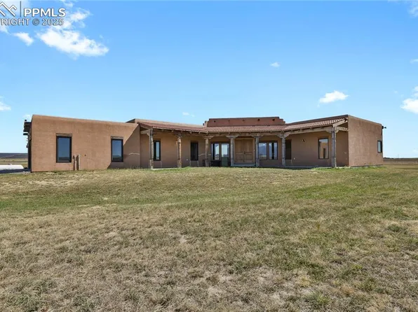13375 Moonshadow Ln, Fountain, CO 80817