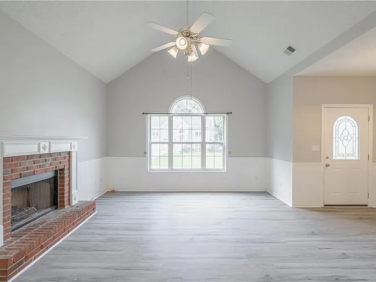 3158 Parfait Pl — Photo 16
