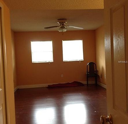 2nd image of 806 Sky Lake Cir APT D