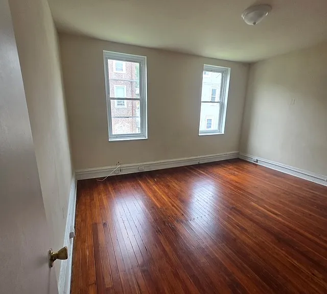 4906 N Camac St — Photo 5