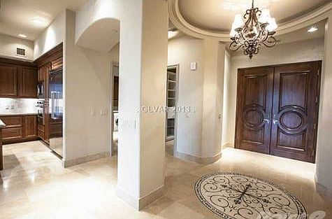 5th image of 9103 Alta Dr Unit 103