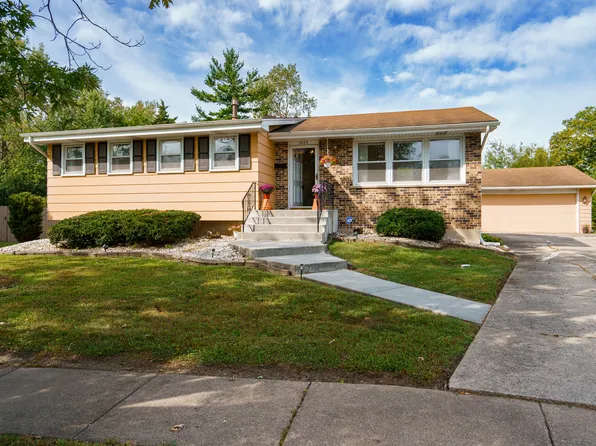 3423 Hickory Ln, Hazel Crest, IL 60429