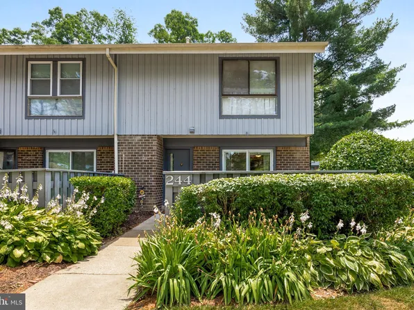 244 Echelon Rd, Voorhees, NJ 08043