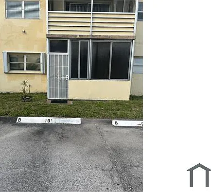 2 bed, 815 sqft, $2,000 — Photo 2