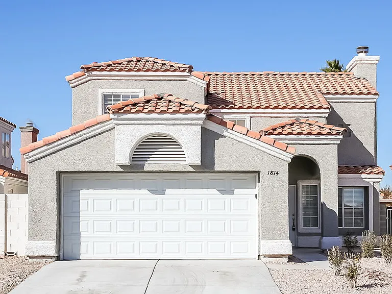 1814 La Villa Dr — Photo 1