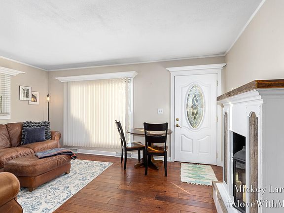 4th image of 961 Walcott St SW