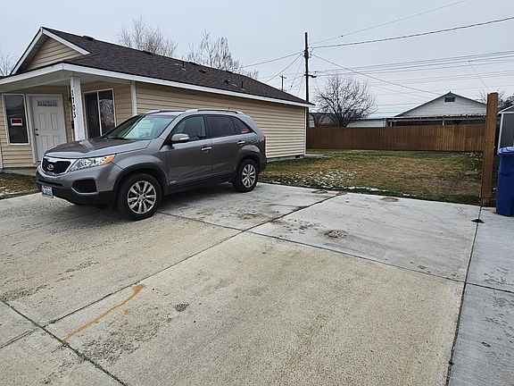3rd image of 1703 Gray St