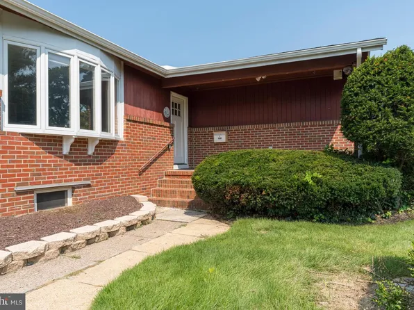 331 Hamilton Blvd, Morrisville, PA 19067