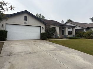 6805 Leaf Valley Dr, Bakersfield, CA 93313