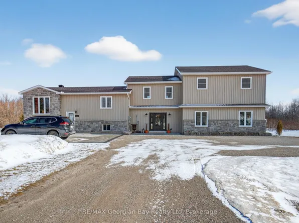 449 Park St, Tay, ON L0K 2A0