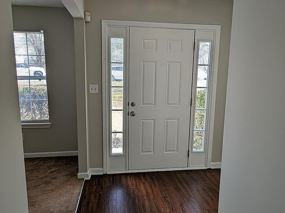 3rd image of 3389 Hillside Links Dr